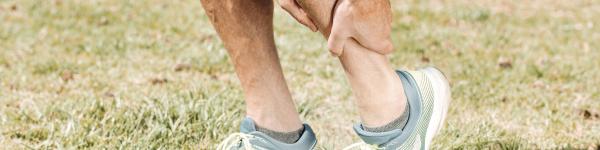 il dolore alla gamba e alla sciatica